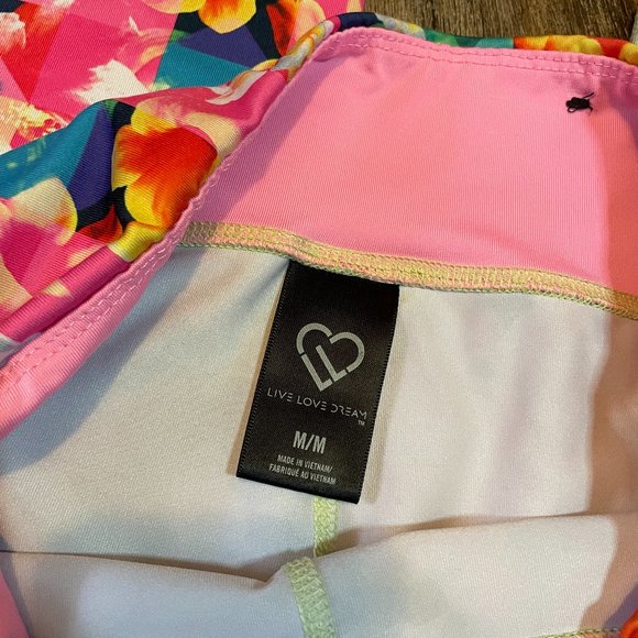 Aeropostale Love Live Dream Medium Pink Print Pattern Capri Crop Legging - Picture 3 of 5